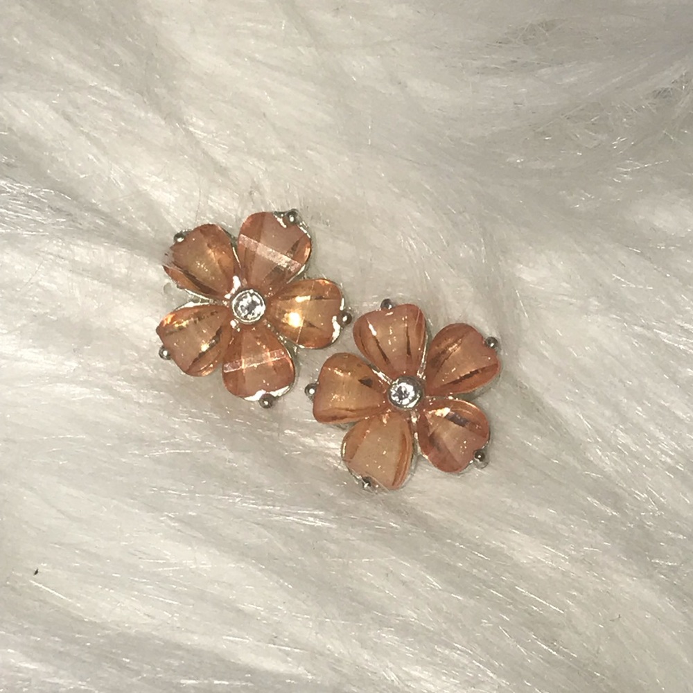 Trendy Peach flower earrings